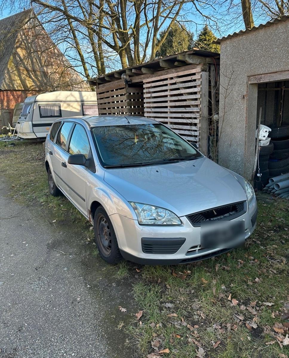 Ford Focus 2005 — photo 6