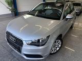 Audi A1 SPORTBACK*ATTRAC*AUTO*PANO*NAV*PDC*BLUE*SHZ - Audi: Limousine
