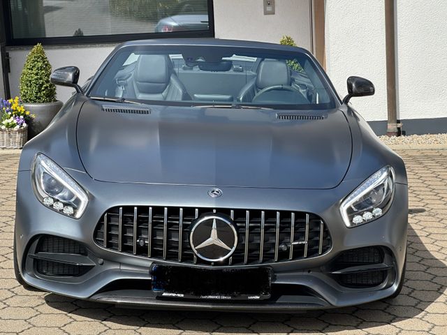 MERCEDES-BENZ AMG GT C VOLL/Keramik/Carbon/HighEnd Burmester
