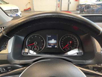 Volkswagen Caddy Maxi Trendline TSI*5-SITZER*XENON*1.HAND*