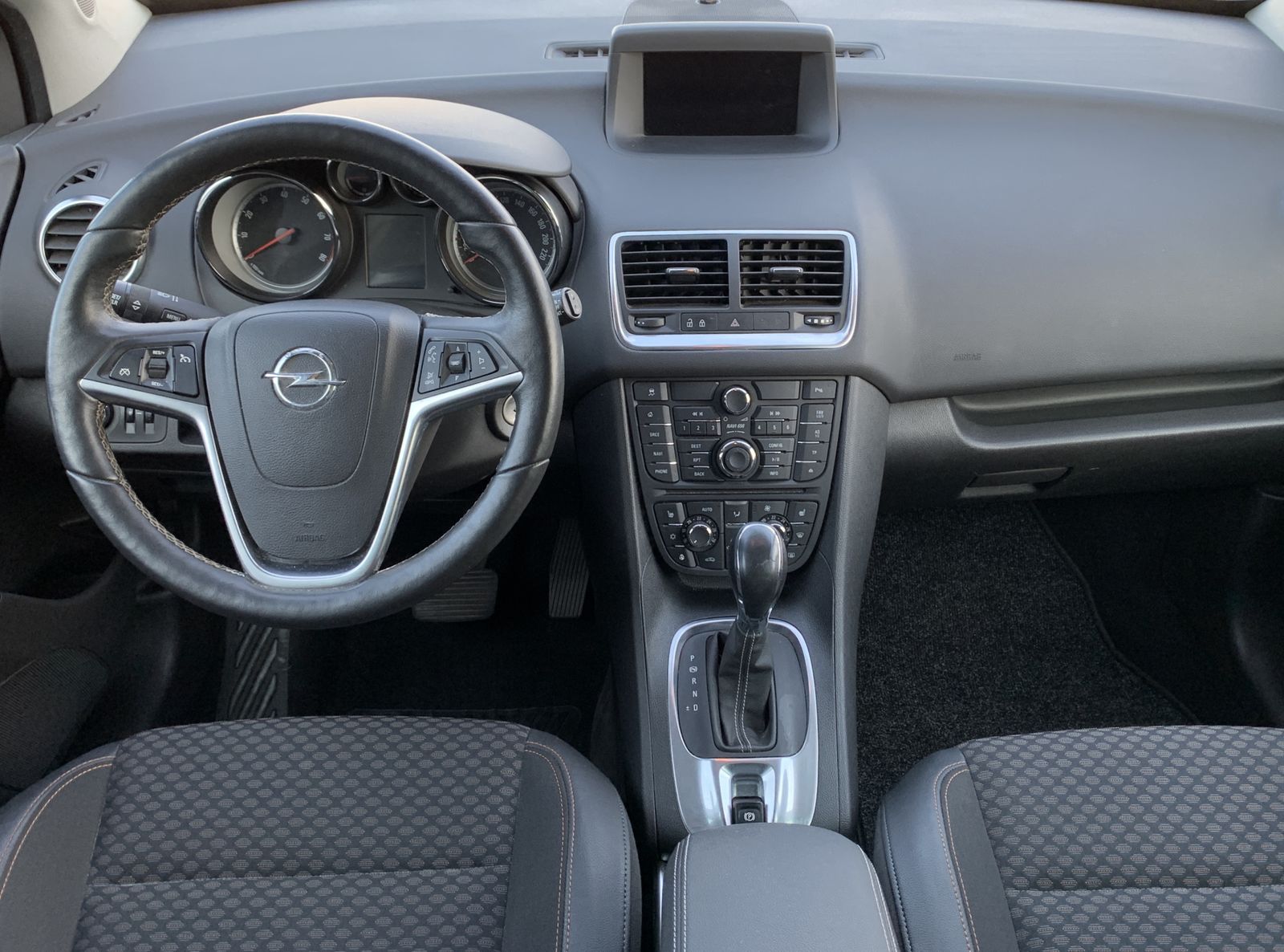 Fahrzeugabbildung Opel Meriva 1.4*Innovation*Cam*AHK*LHZ*SHZ*Temp*PDC*
