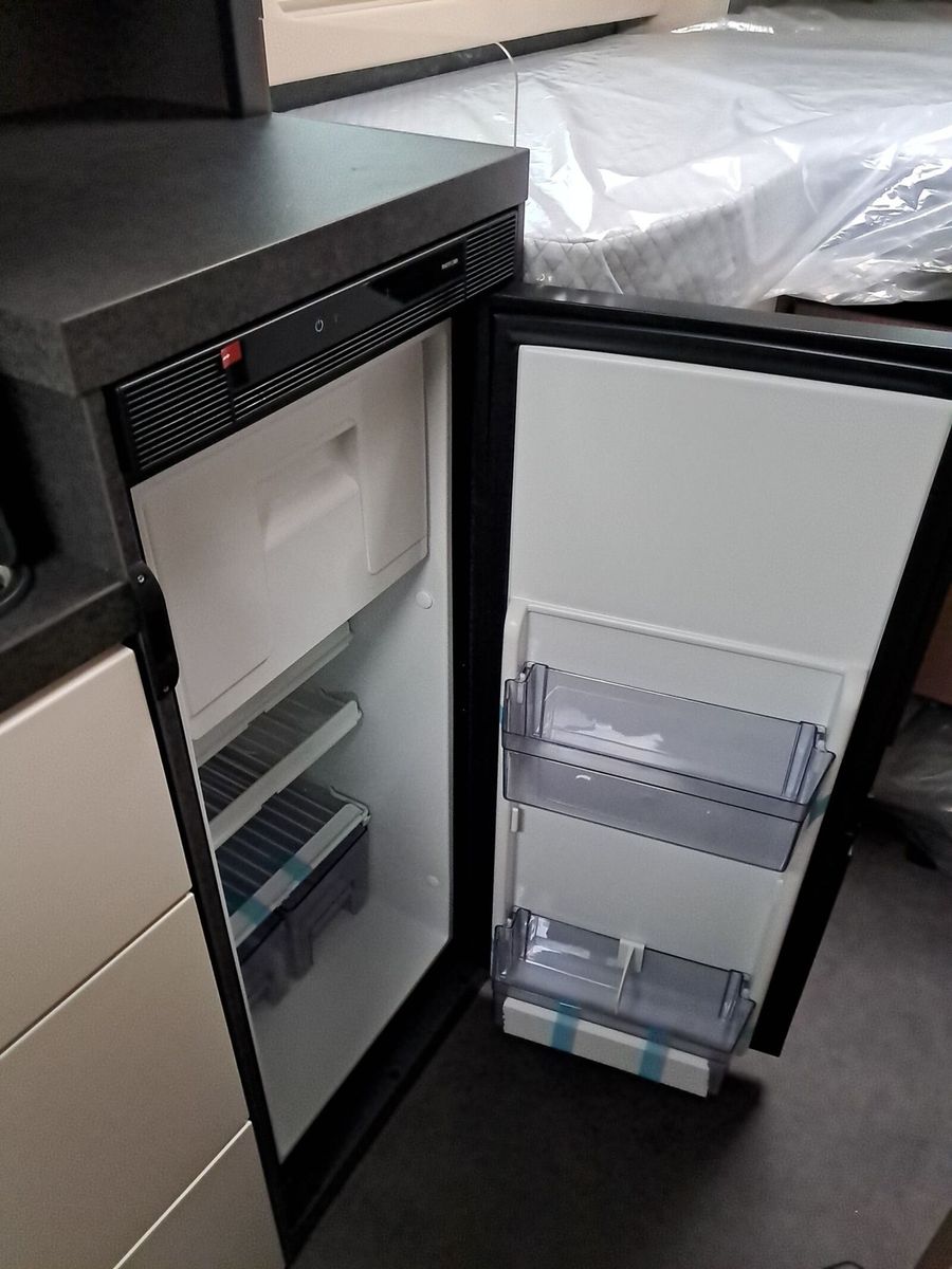Fahrzeugabbildung Malibu Genius 641 LE Klimaautomatik, Radio DAB