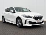 BMW 118 i M SPORTPAKET LED PDC NAVI SHZ WENIG KM - BMW 118 in Dresden