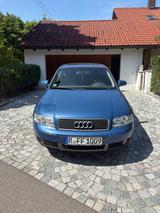 Audi A4 2.0 - - Audi A4 aus 2002: 2.0