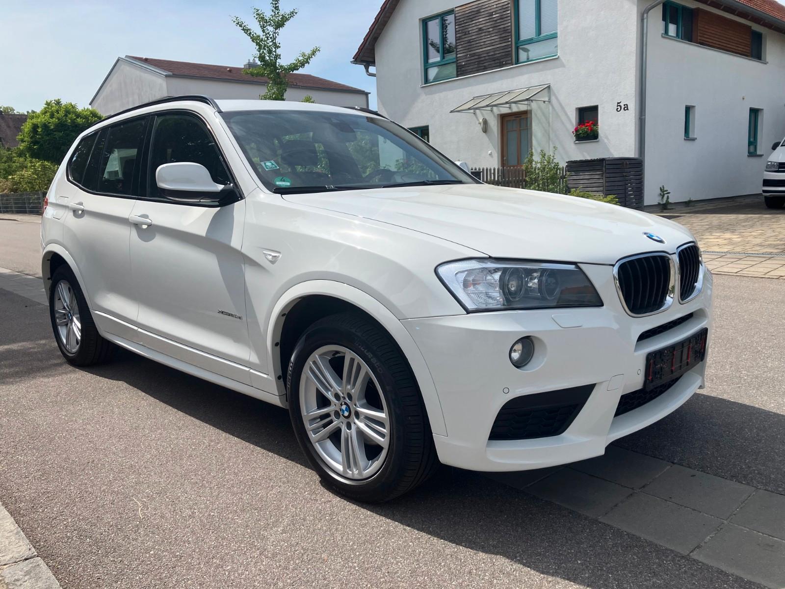 BMW X3 xDrive 20 d M Sport AHK Pano