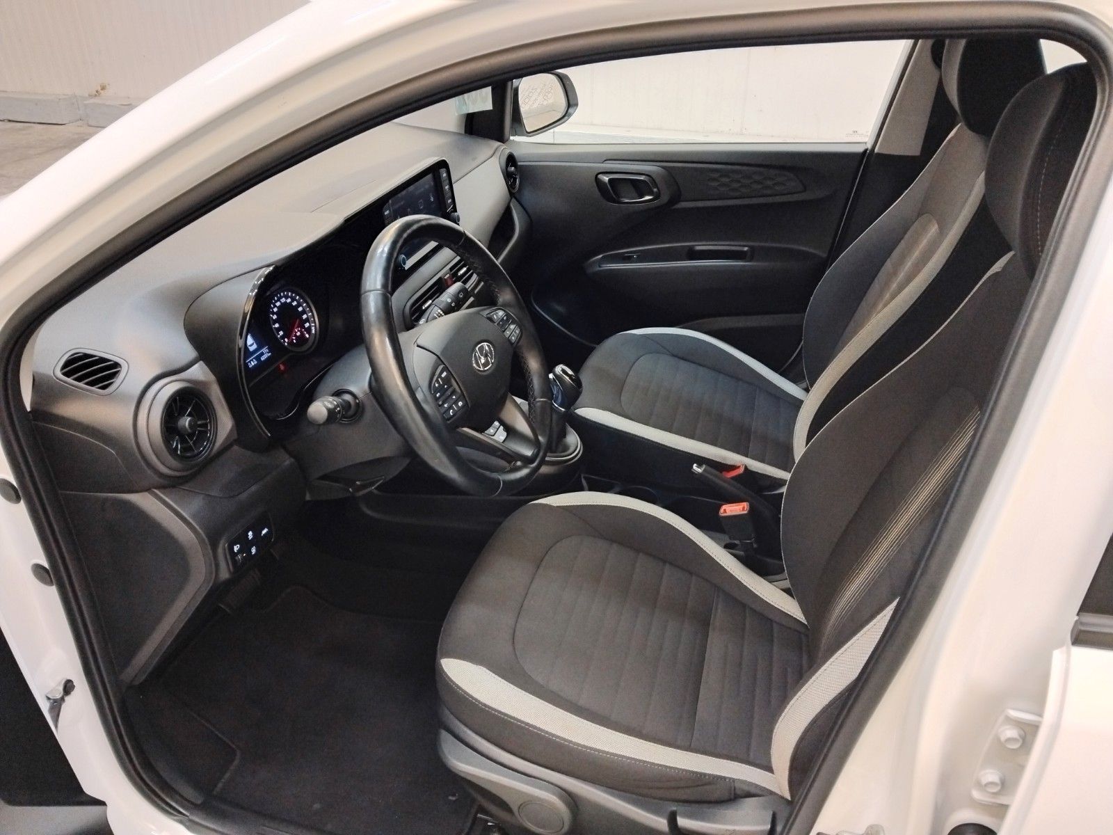 Hyundai i10 (06/2026, Benzin)