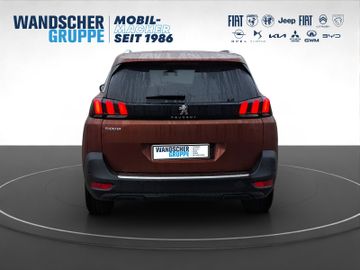 Peugeot 5008 Allure Pack 1.2 136 Kam.+KeyLess+LED+Navi