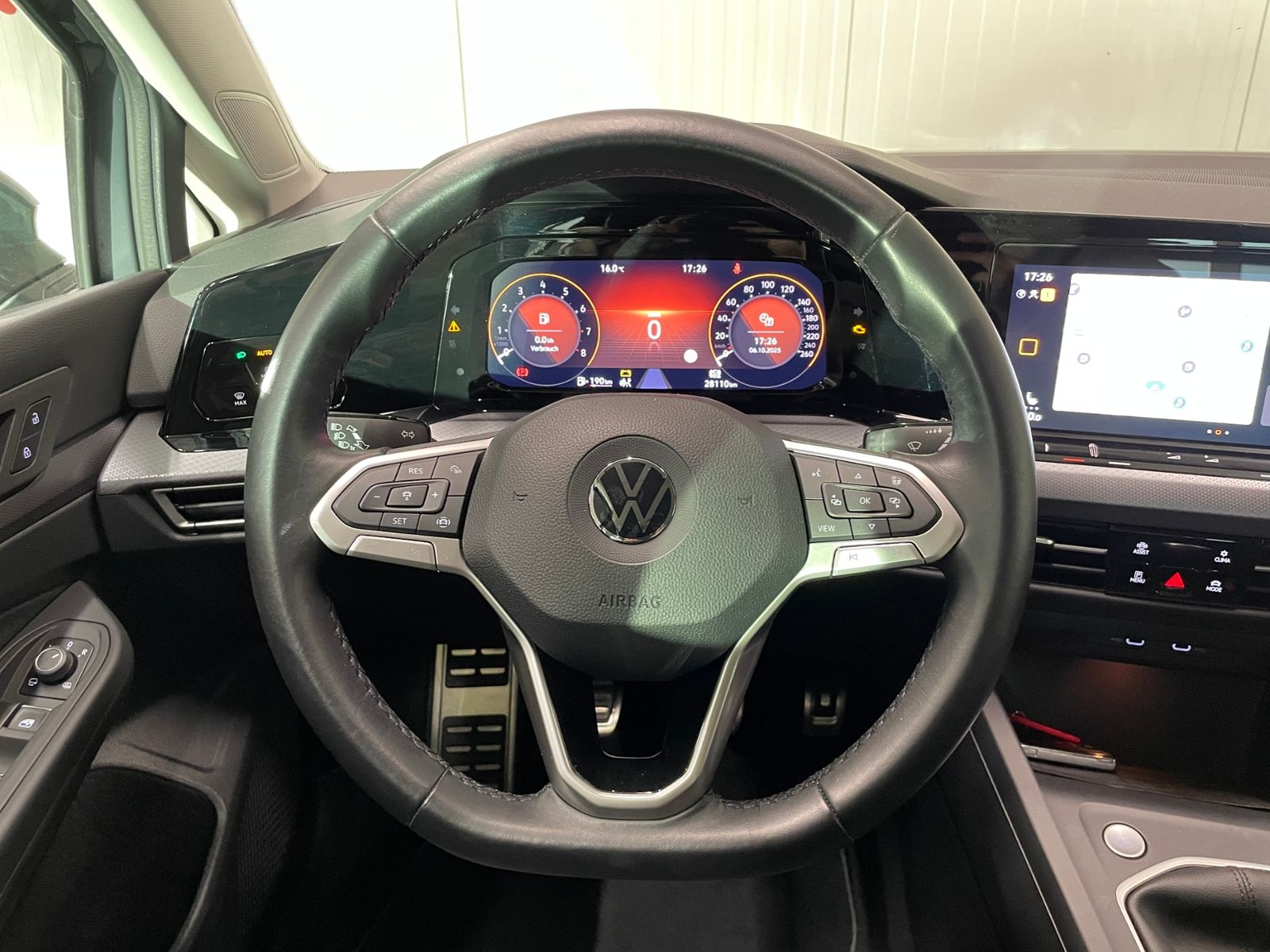 Golf VIII Active 1.5 TSI KLIMA NAVI PDC