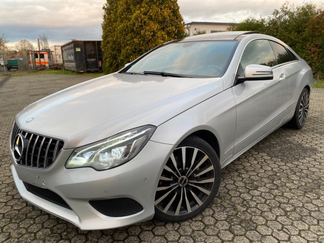 Mercedes-Benz E 220 BlueTec /d*9G Automatik*PANO*LEDER*LED*TOP