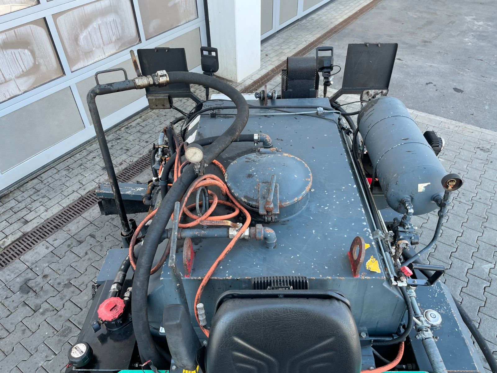 Fahrzeugabbildung Andere Weiro TM 800 SH / 904h / Bitumenspritzmaschine