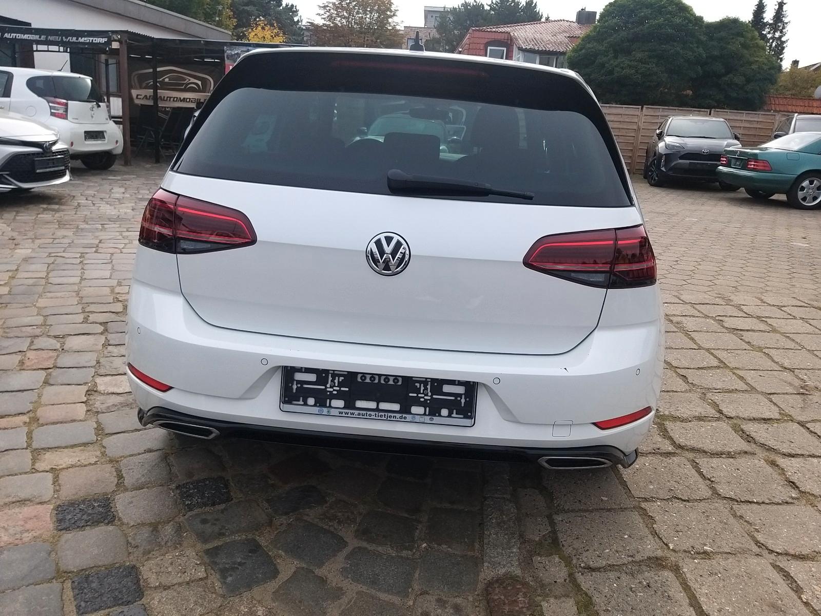 Volkswagen Golf VII Lim. Highline R-Line BMT/Start-Stop