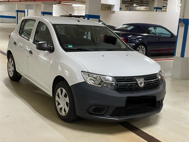 Dacia Sandero II/wenig KM/8-fach bereift/Euro6