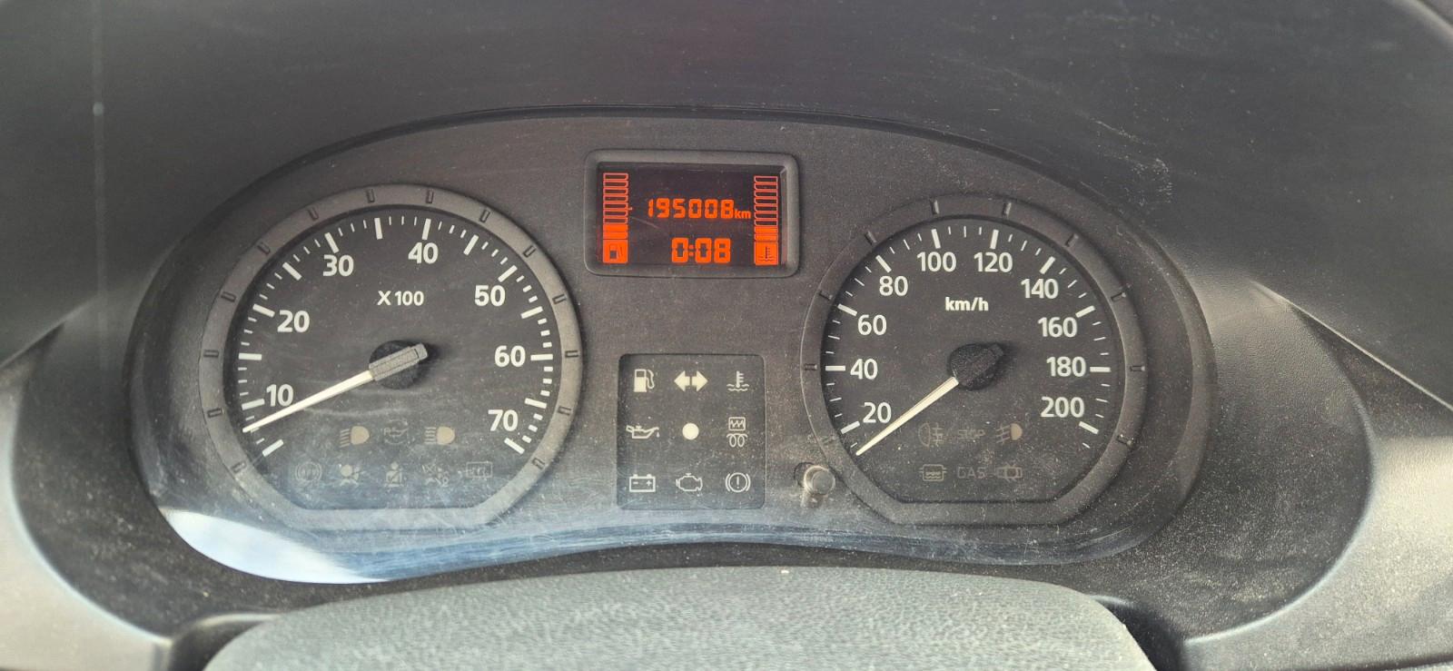 Dacia Logan 2010 — photo 6