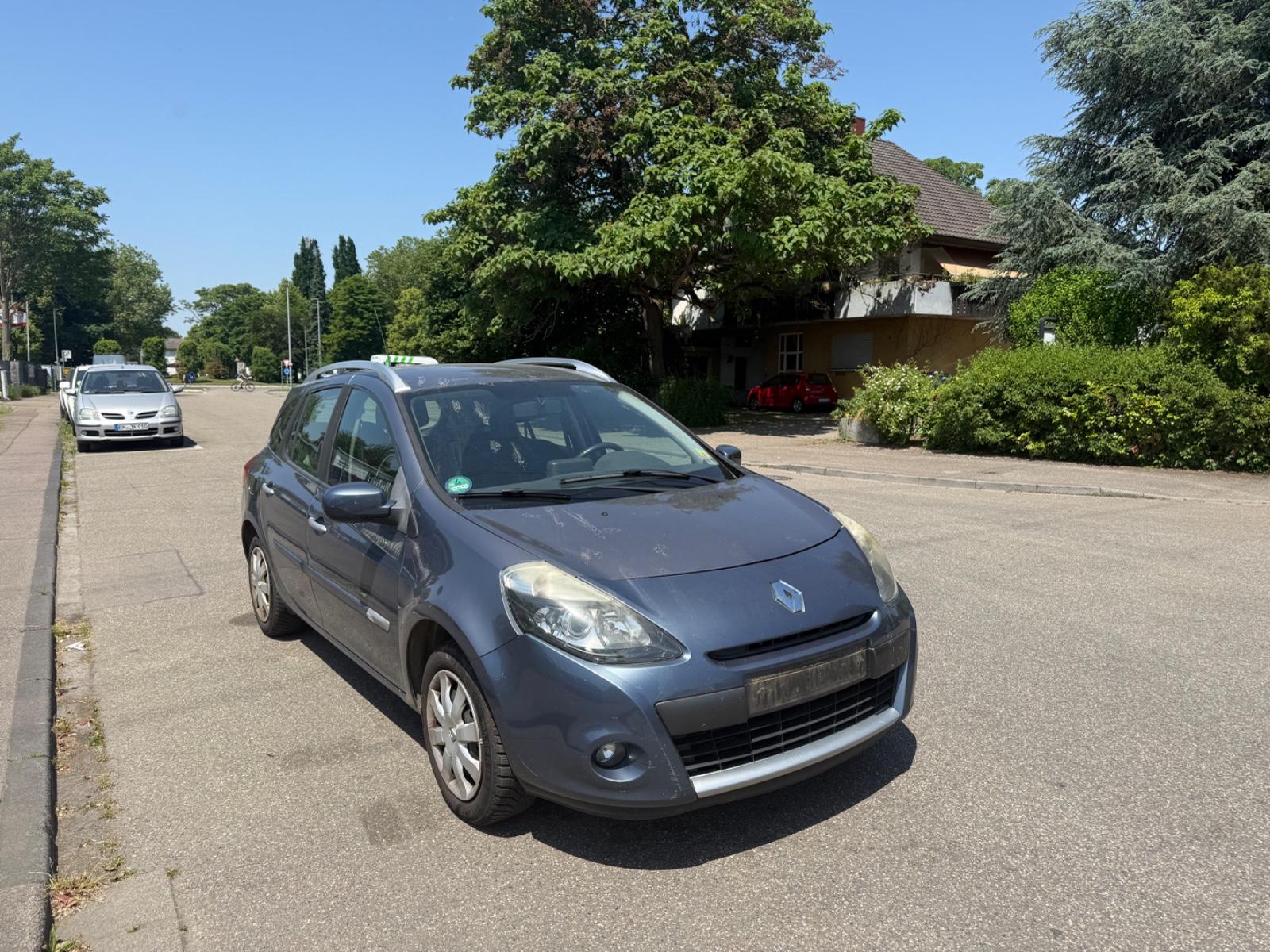 Renault Clio 2010 — engine 1.149 cm³, 101 HP (74kW)