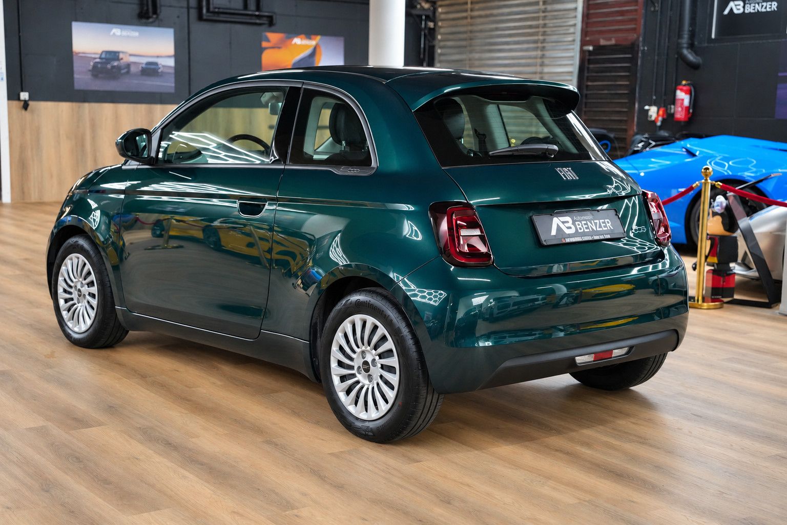 Fahrzeugabbildung Fiat 500 e Action *Klima*Sonderlackierung*Bluetooth