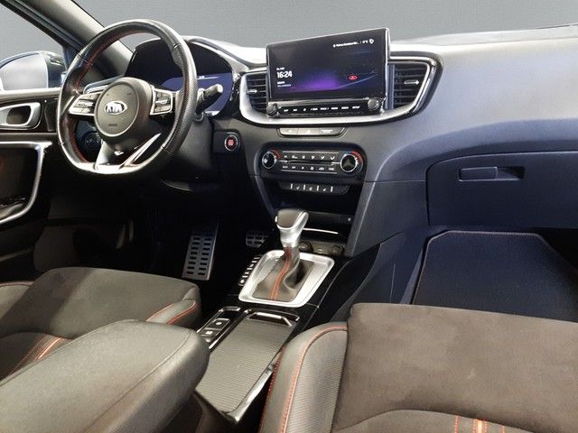 Fahrzeugabbildung Kia Ceed GT 1.6 T-GDI Navi Leder Kamera PDC 18"