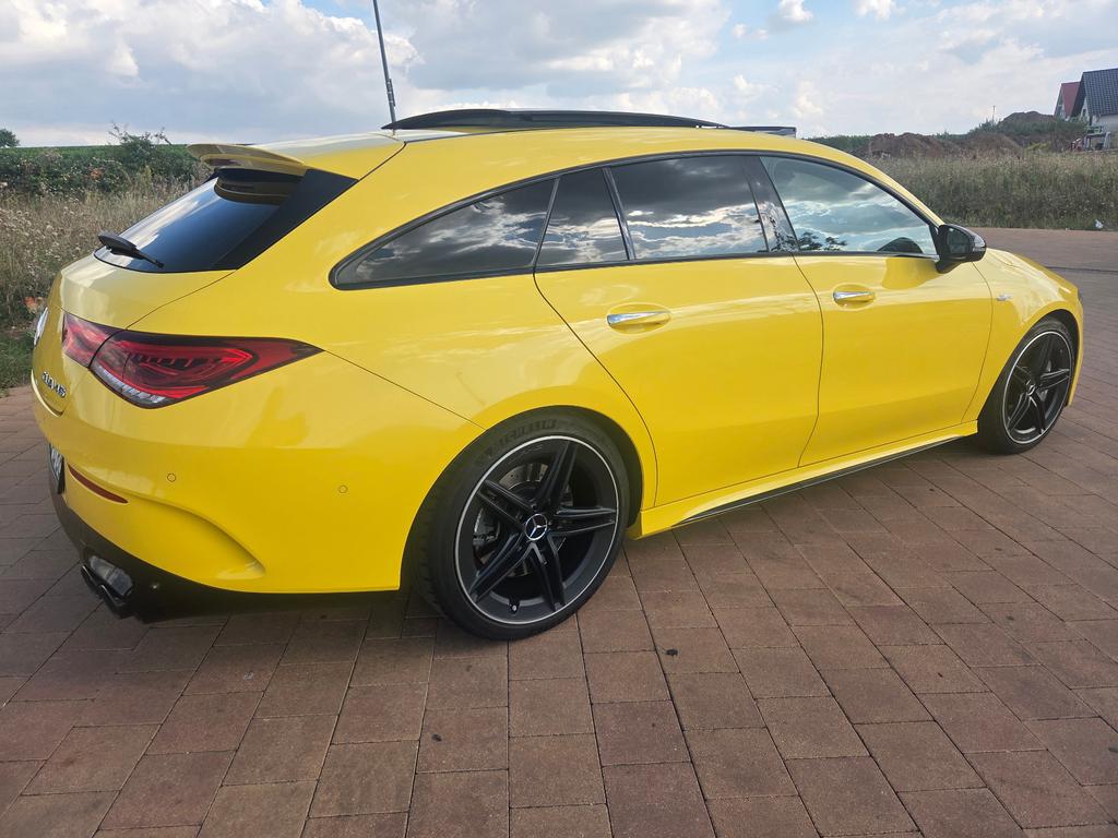Mercedes-Benz CLA 45 AMG Shooting Brake