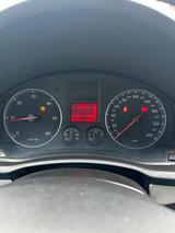 Volkswagen Jetta mk5 2006 - Volkswagen Jetta mit Diesel-Antrieb: Automatik