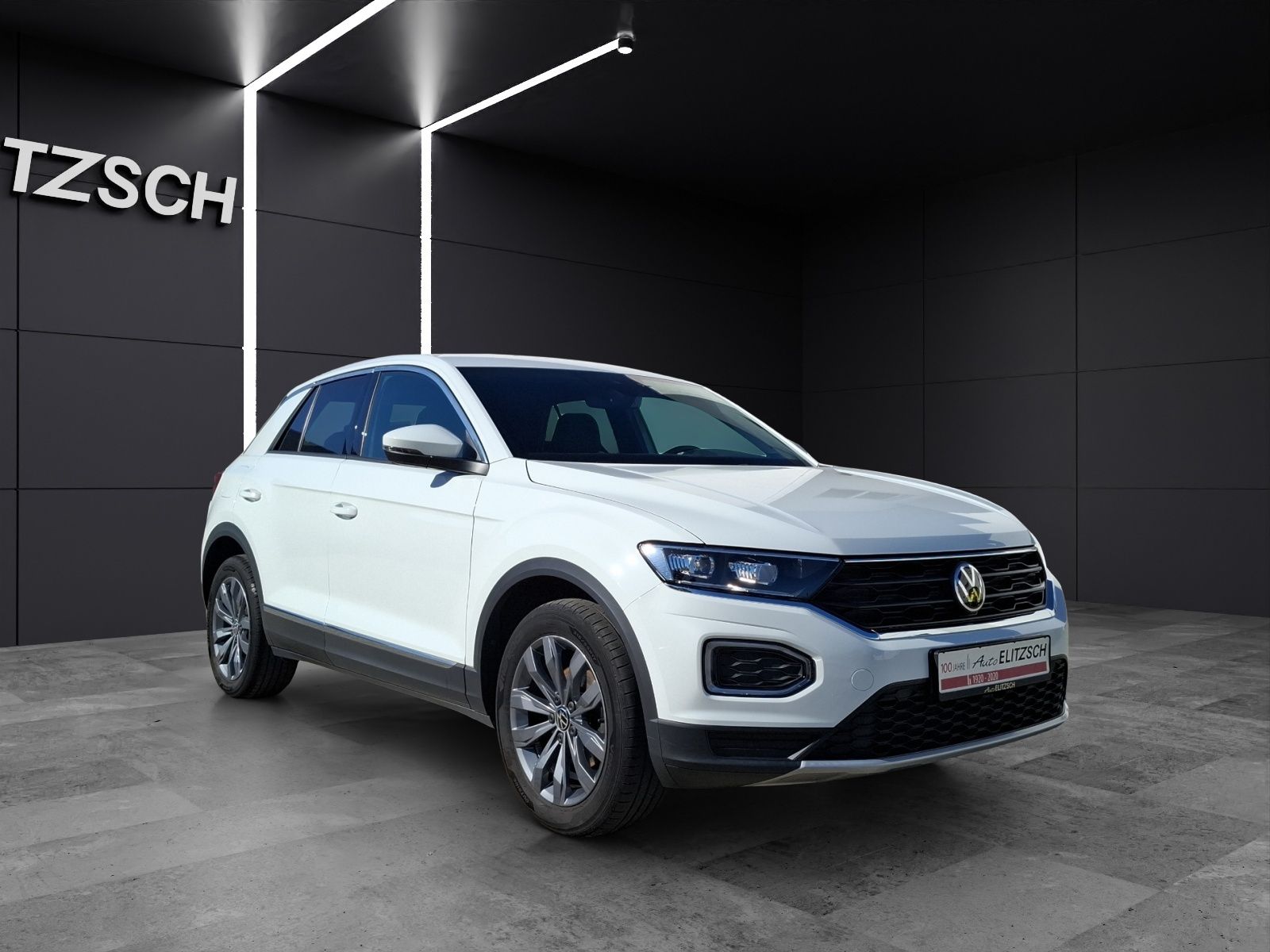 Fahrzeugabbildung Volkswagen T-Roc Sport DSG STH AHK Navi ACC Kamera