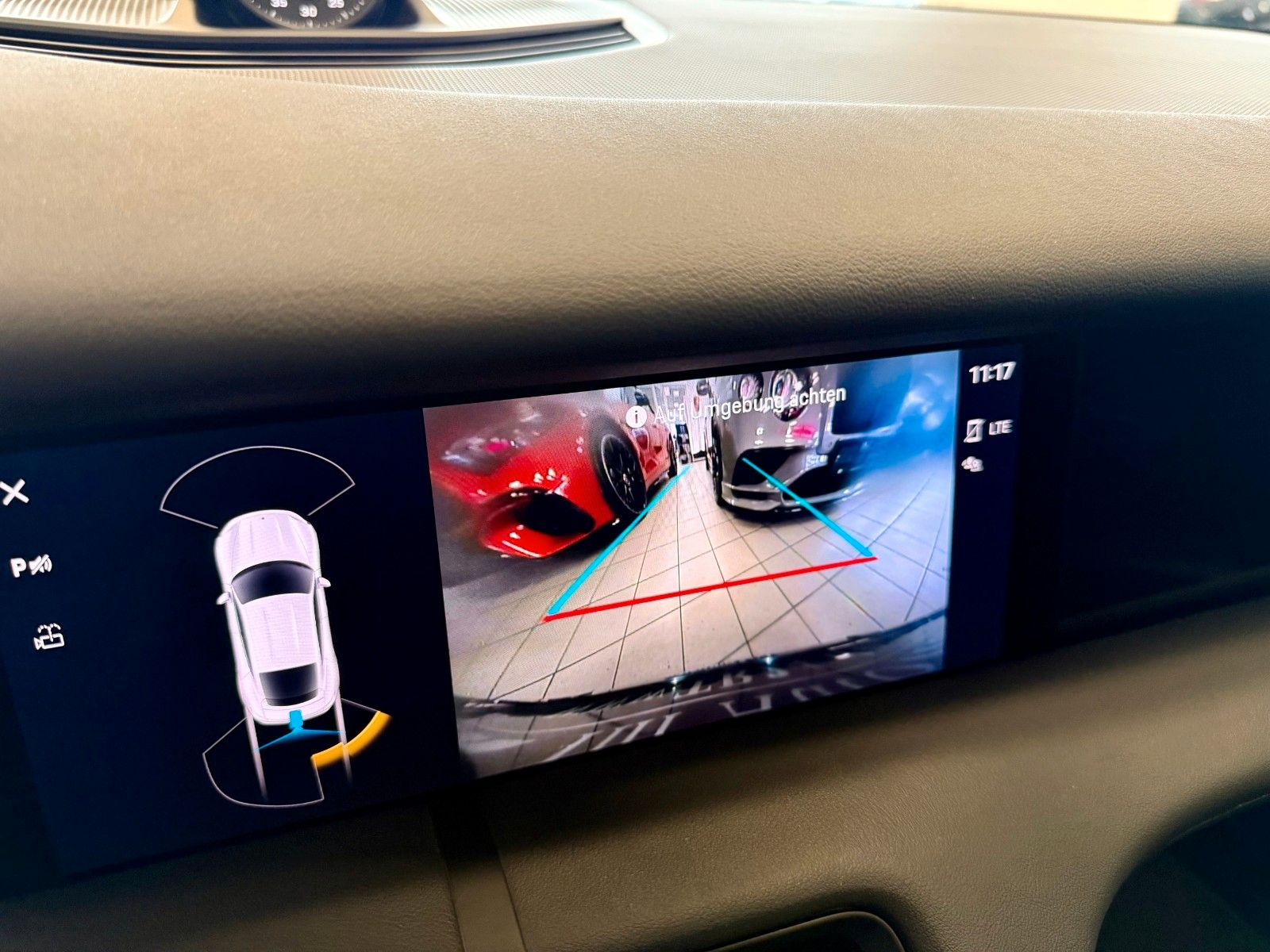 Fahrzeugabbildung Porsche Taycan Performance Panorama/SportChrono/WP