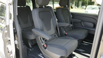 Mercedes V 250 - 12