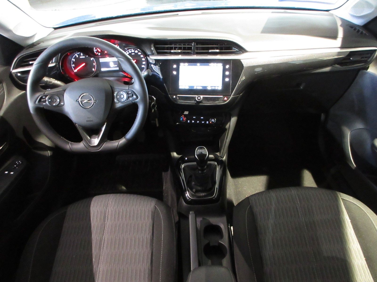 Fahrzeugabbildung Opel Corsa 1.2 T Elegance LED/NAVI/PDC/ALU/TEMPO