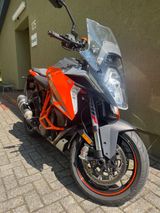 KTM Superduke 1290 GT mit Koffer - Angebote entsprechen deinen Suchkriterien