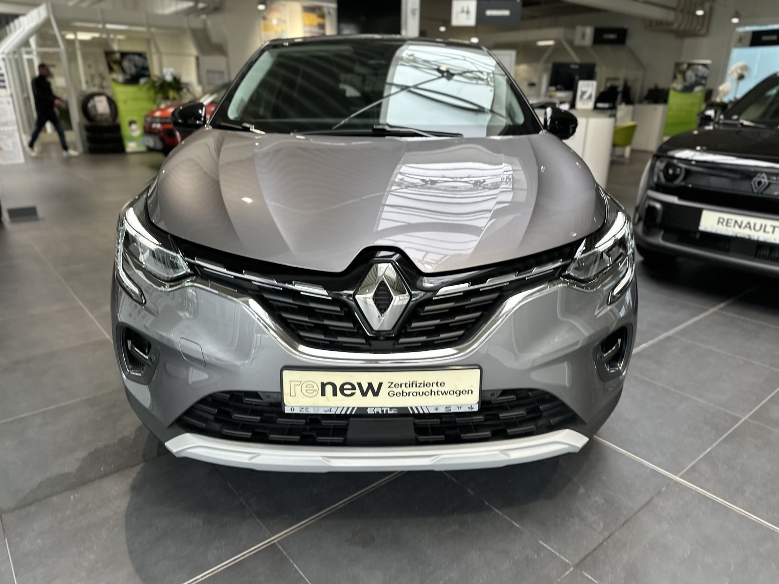 Renault Captur TECHNO TCe 140 PS Mild-Hybrid imagem 2