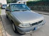Opel Astra 1,6 Benzin Automatik - gebrauchte Opel Astra aus dem Jahr 1996