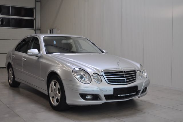 Mercedes-Benz E 220 CDI / SHZ / NAVI / BI-XENON