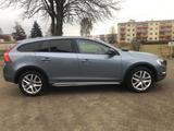 Volvo V60 Cross Country +Xenon+Navi+Kindersitze - Volvo mit Diesel-Antrieb: Kombi