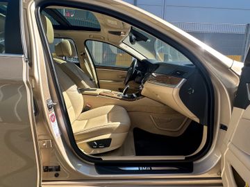 BMW 525 - 10