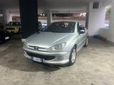 Peugeot 206 1.6 16V CC - Peugeot 206 mit Benzin-Antrieb: Cabrio, 1.6