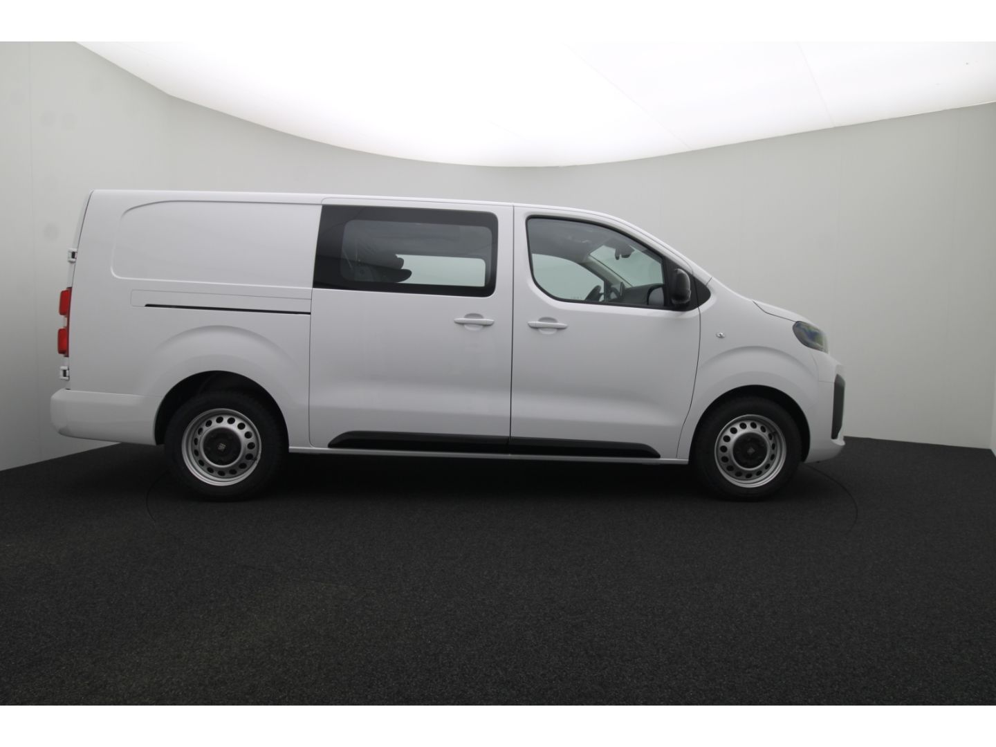 Fahrzeugabbildung Fiat Scudo L3 Flexcab Lang Digi Cockpit Navigation