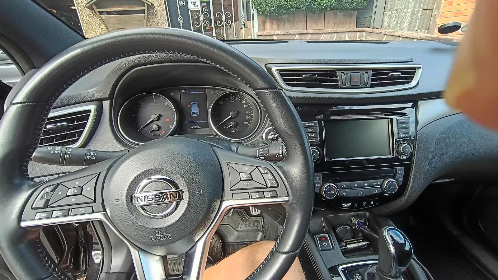 Nissan Qashqai 1.7 dCi Xtronic Tekna+ ALL-MODE 4x4i...