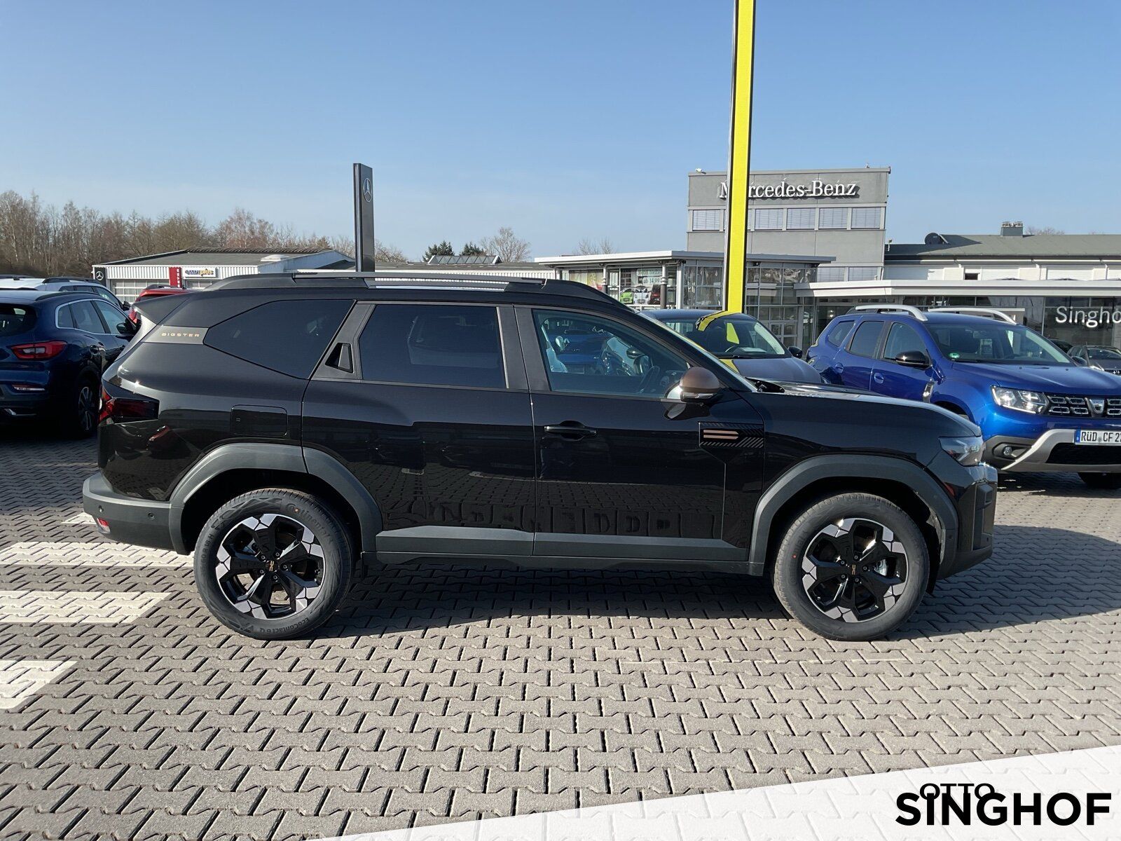Fahrzeugabbildung Dacia Bigster Extreme Hybrid 155