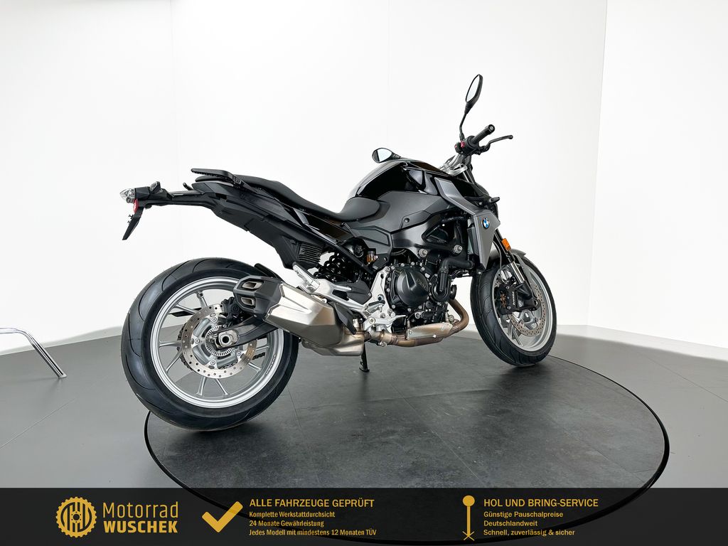 Fahrzeugabbildung BMW F900 R A2