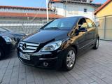 Mercedes-Benz B 200 CDI - Mercedes-Benz B 200 Gebrauchtwagen in Karlsruhe