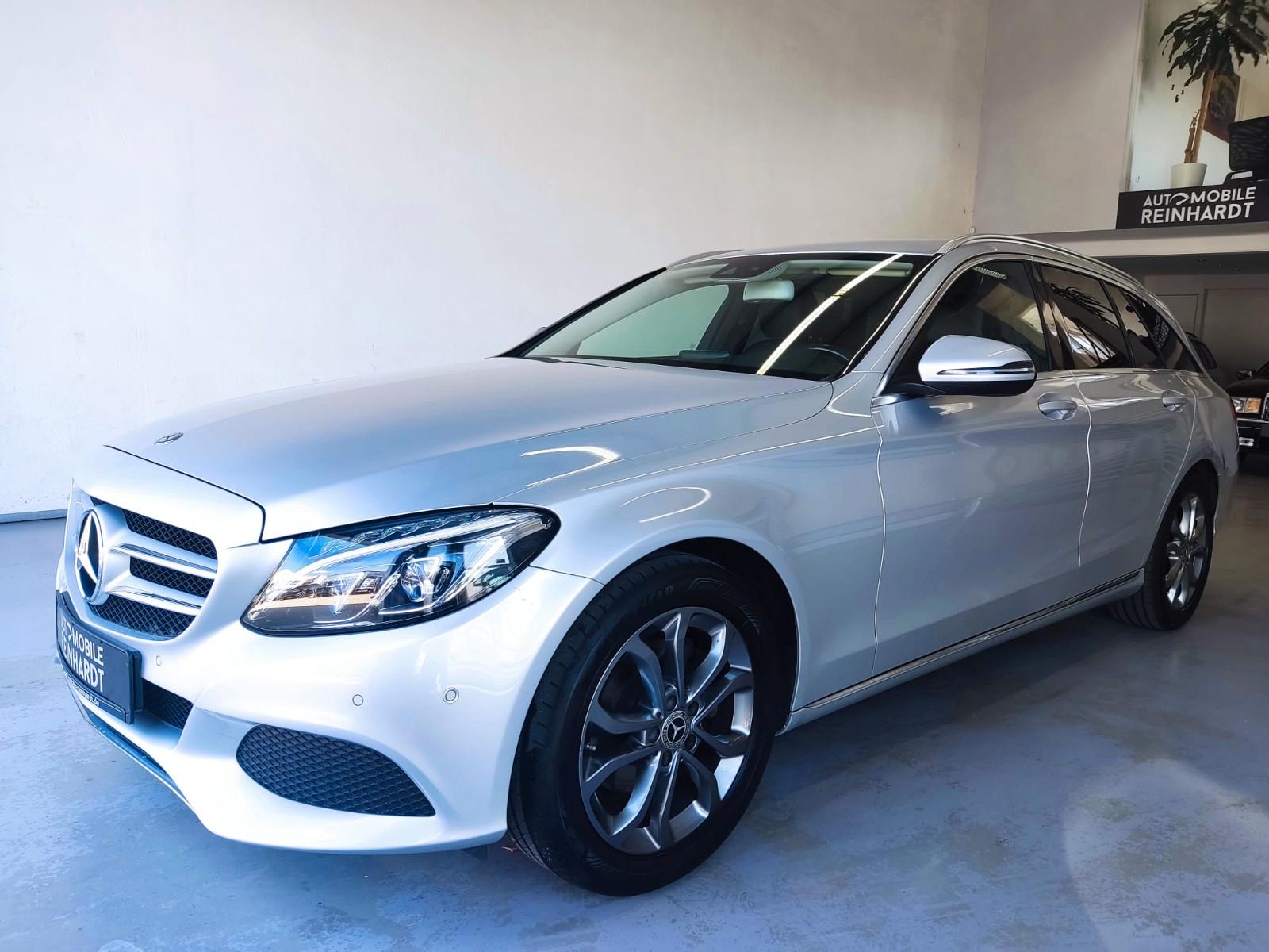 Mercedes-Benz C 220d T-Modell ***LED+NAVI+LEDER+AHK***
