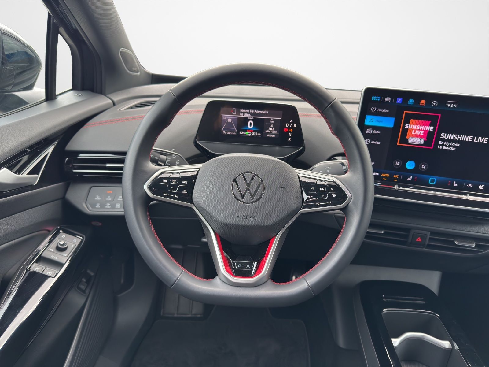 Volkswagen ID.4 GTX 4M 250 kW mit Infotainment-Paket Head foto 10