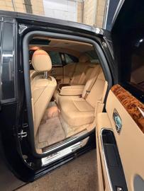 2010 ROLLS-ROYCE GHOST 照片 4