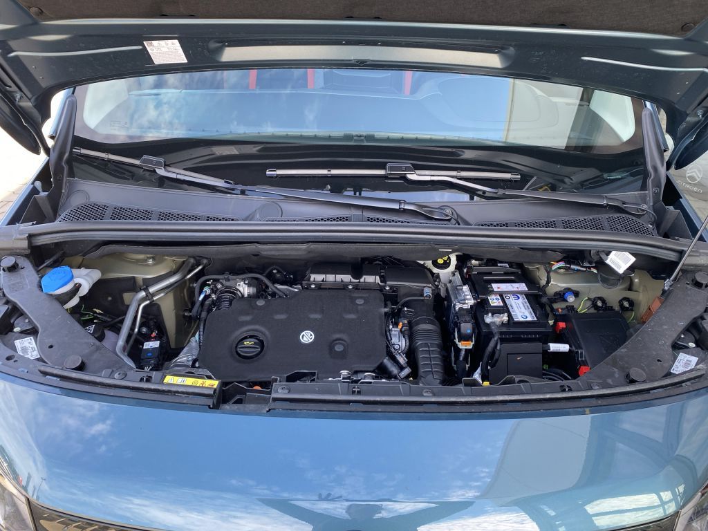 Fahrzeugabbildung Citroën Berlingo M Diesel 130 Automatik MAX XTR*ACC*Wint