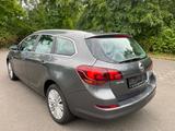 Opel Astra Sports Tourer 1.4 - Opel Astra aus 2011: Sports Tourer