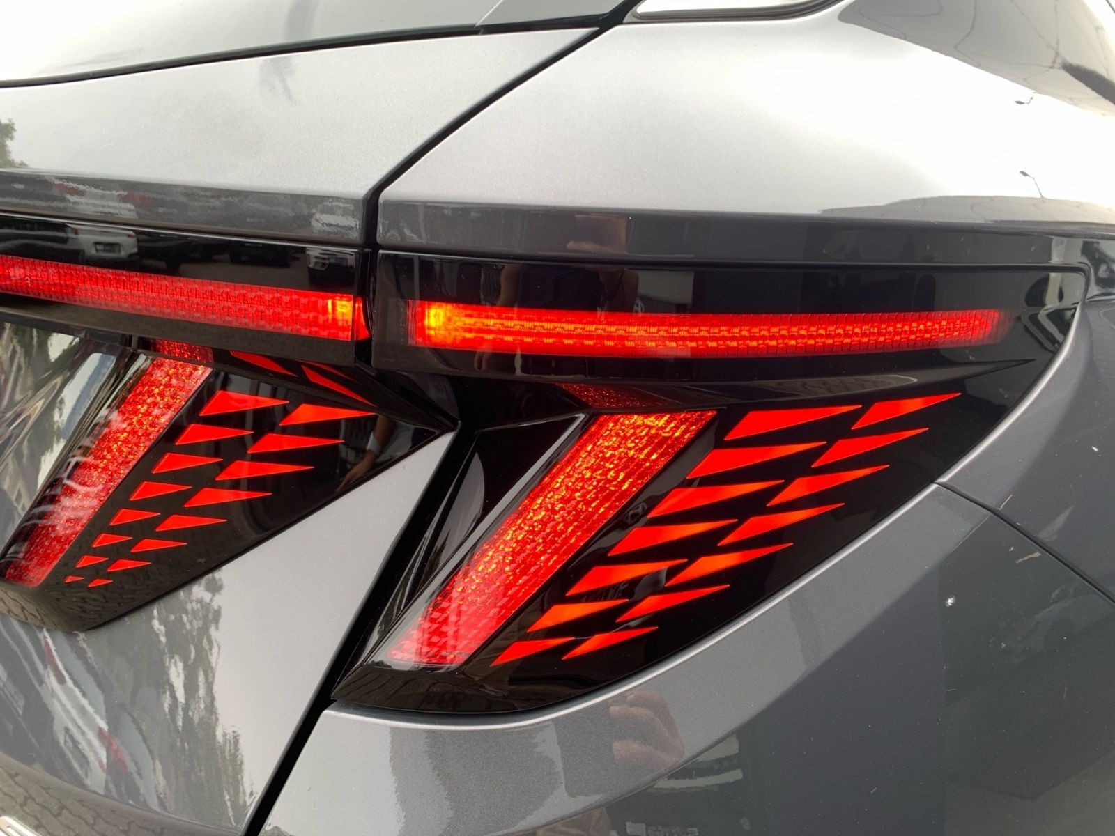 Fahrzeugabbildung Hyundai TUCSON 1.6 T-GDI Trend Hybrid 4WD Krell LED