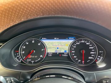 Audi RS6 quattro performance *PANO*KAM*PDC*TOUCH*