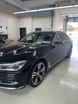 BMW 730Ld headup/keylesgo/8fach  VOLL - BMW 730 aus 2017