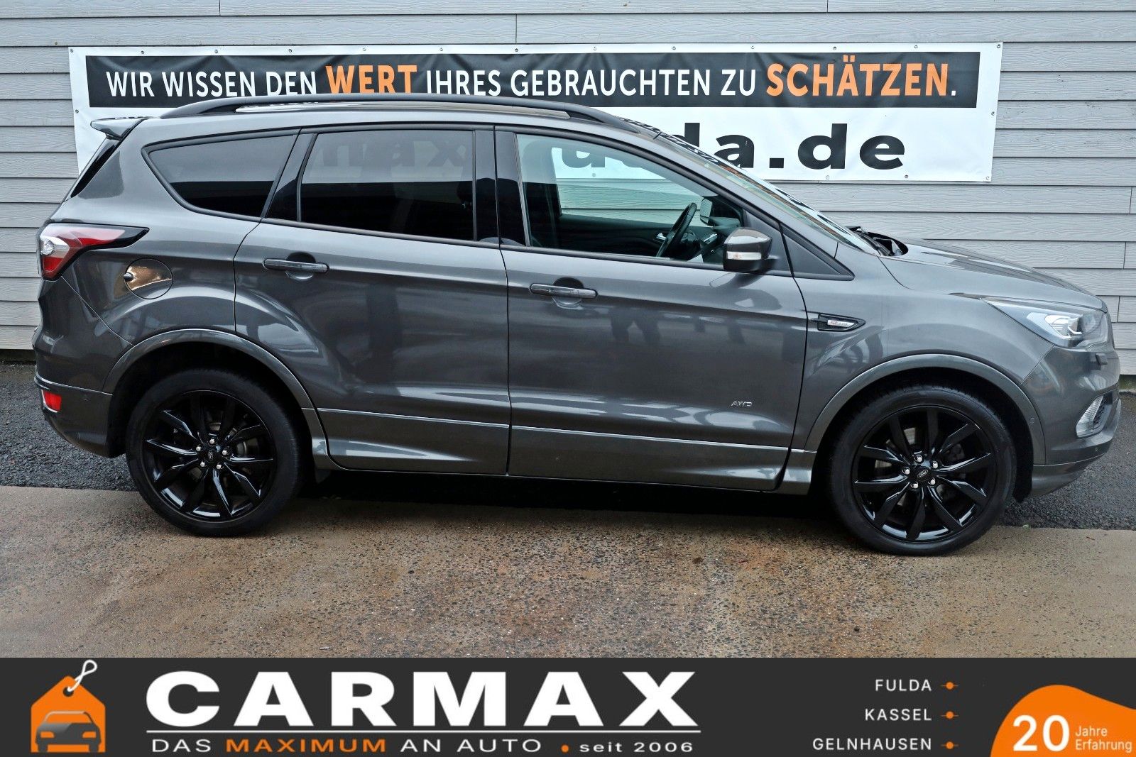 Fahrzeugabbildung Ford Kuga ST-Line 4X4, T.Leder,Navi,Kamera, AHK,SR+WR