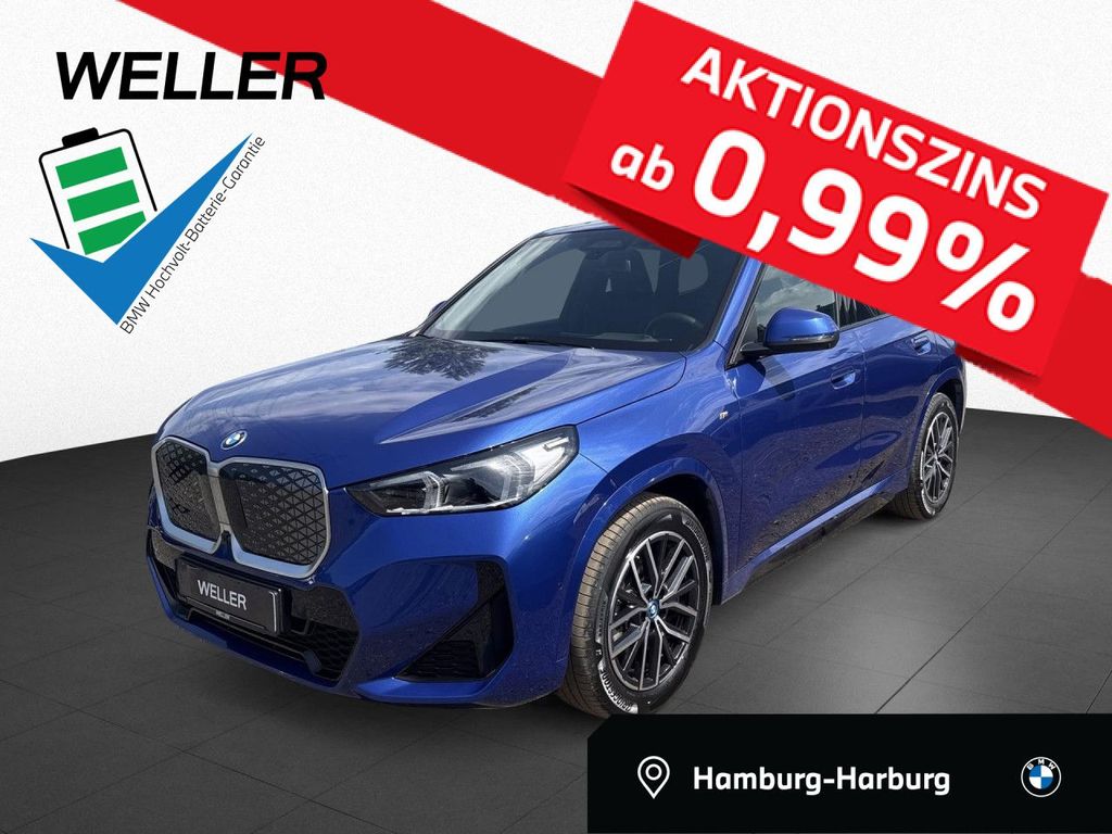 BMW iX1 xDr 30 M SPORT St+G,AHK,360°,Lea.o.Anz.469