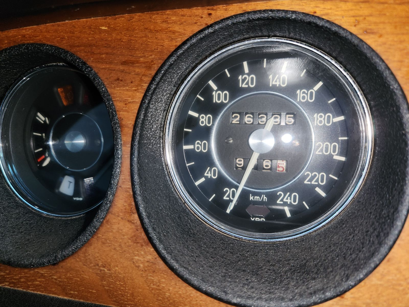 Fahrzeugabbildung BMW 2800cs *Oldtimer*Automatik*Elk.Fensterhebe*