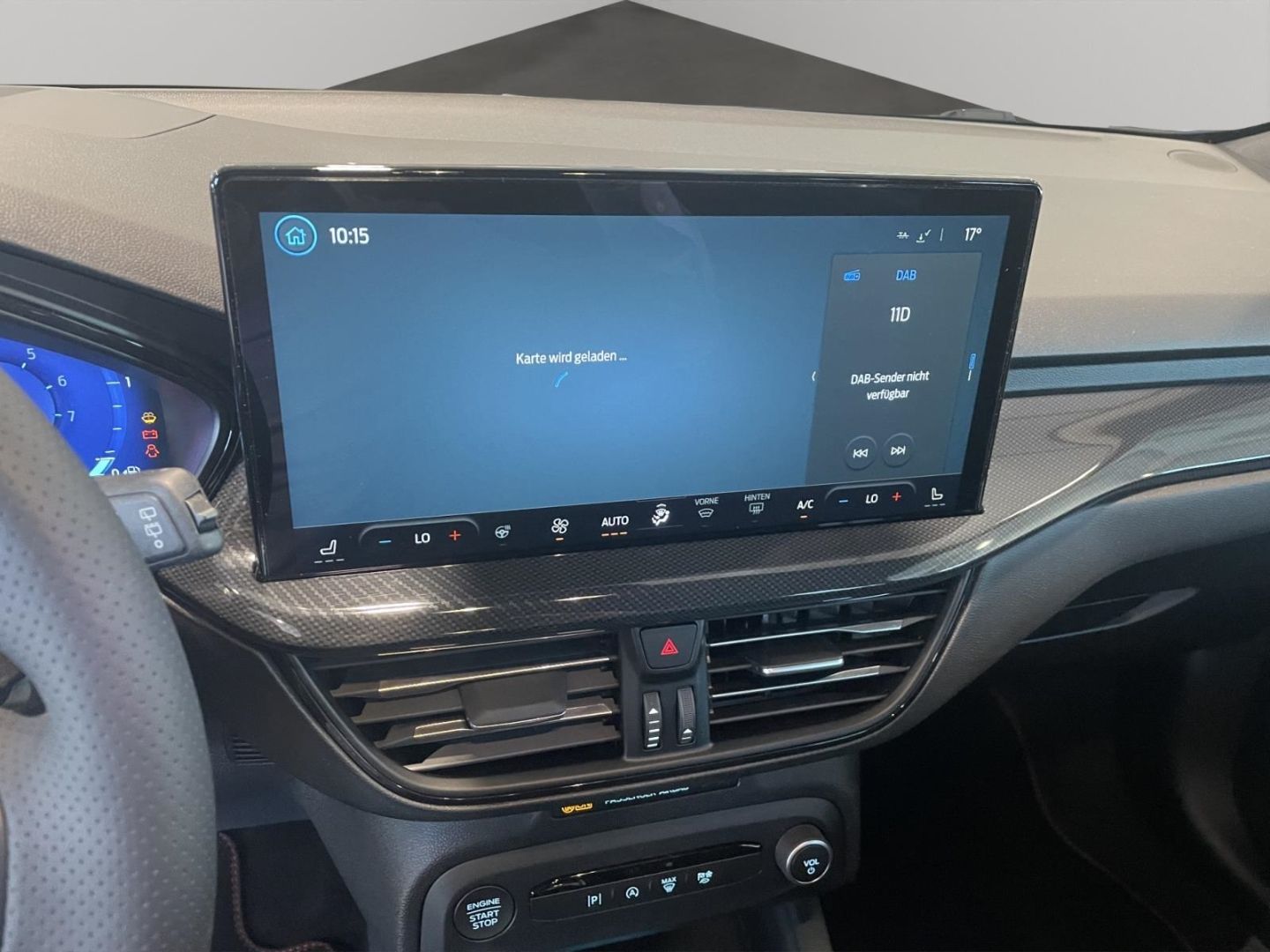 Fahrzeugabbildung Ford Focus Turnier ST-Line X AHK, WINTERPAKET